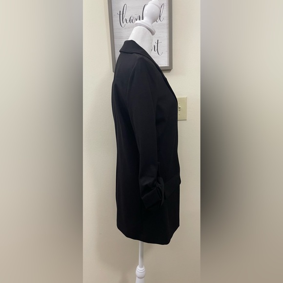 Women's Relaxed Fit Button Front Ponte Blazer with Adjustable Sleeves Black. NWT - Picture 15 of 17